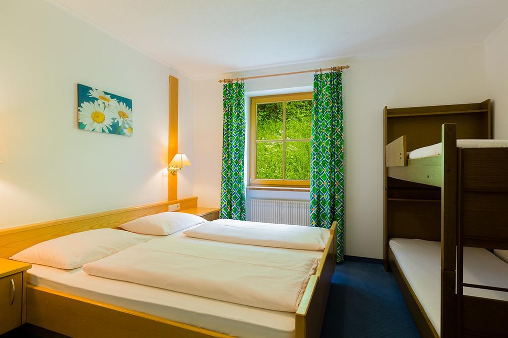 Garni Bergland Bed and Breakfast Racines Εξωτερικό φωτογραφία
