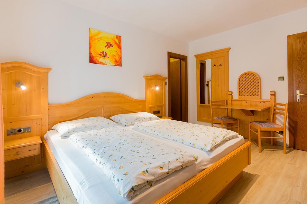 Garni Bergland Bed and Breakfast Racines Εξωτερικό φωτογραφία